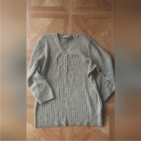 Women's Olive Green Sweater - Picture 1 of 1